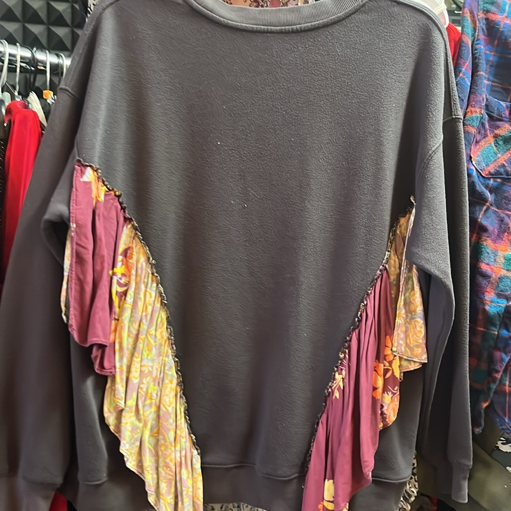 🖤Free People | She’s Just Cute Pullover Sweatshirt - Picture 7 of 7